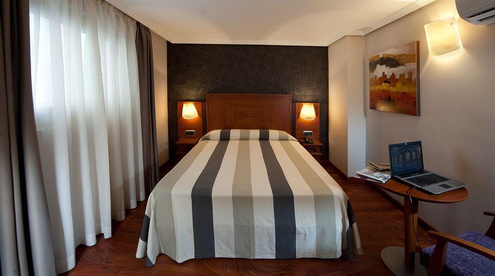Torreluz Appartement *